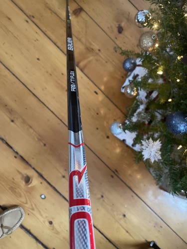 Senior Left Hand Vapor Hyperlite Hockey Stick