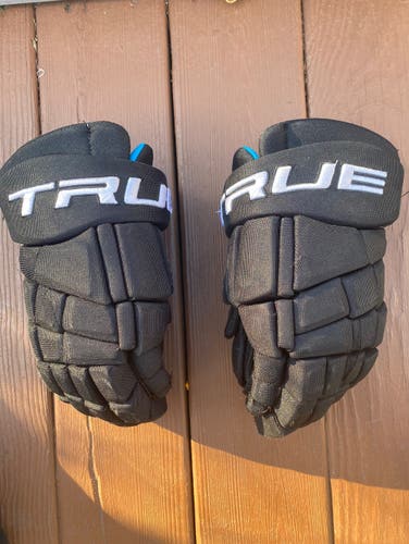Black New True 12" Xc9 pro Gloves