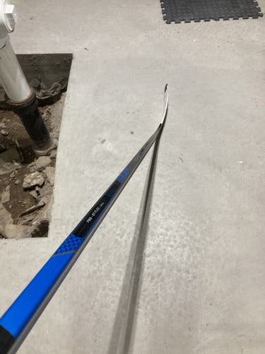 Used Right Handed Bauer Nexus N37 Hockey Stick