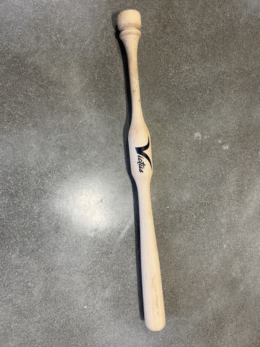 Victus - Two Handed Trainer