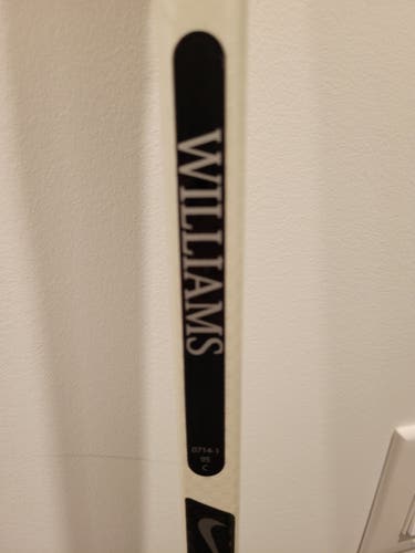 Used Senior Bauer Right Handed Vapor XXX Lite Hockey Stick Heel Pattern Pro Stock