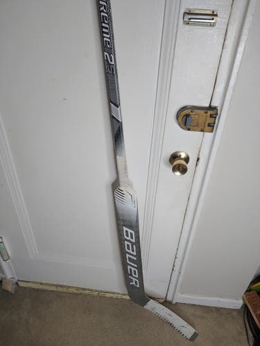 Senior Bauer Regular Supreme 2S Pro Goalie Stick 27" Paddle