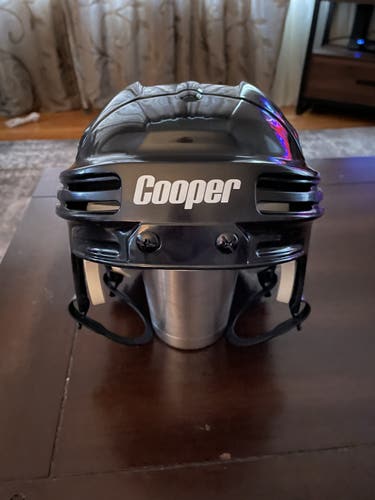 Black New Medium Bauer/Cooper 4500 Helmet