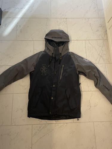 Saga Outerwear Jacket Medium