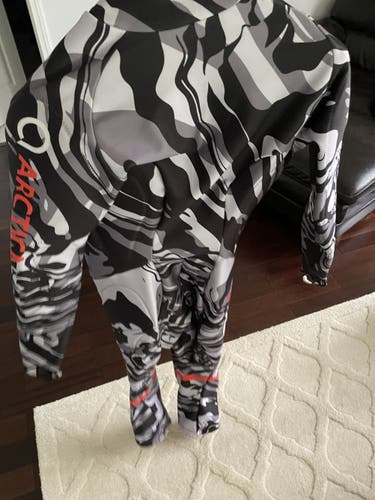 Used Unisex Medium 2019 Arctica Ski Suit