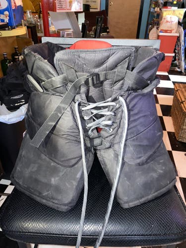 Black Used Medium Bauer Performance Hockey Goalie Pants