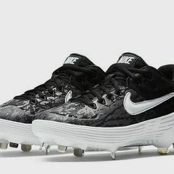 New Nike Alpha Huarache ELT Elite 2 Low Metal Baseball Cleats Size 7.5