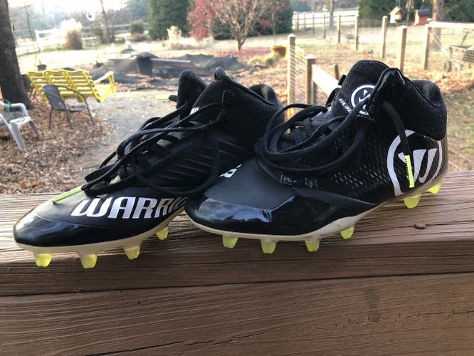 Black Youth Size 7.0 (Women's 8.0) Warrior Burn 9.0