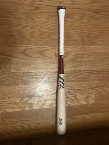 Used Marucci Wood AM22 Bat (-3) 29 oz 32"
