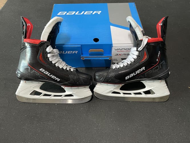 Senior Bauer Vapor 3x pro Hockey Skates Size 7 Regular Width Fit 2