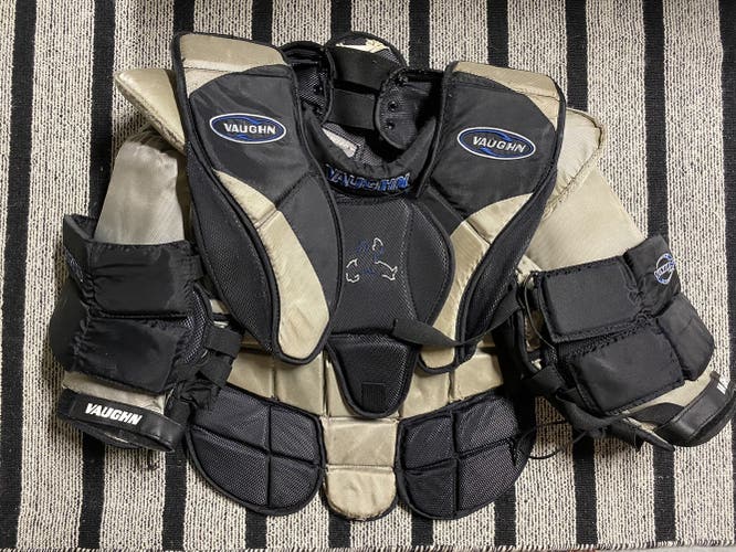 Used Large Vaughn  Vision 700 Goalie Chest Protector