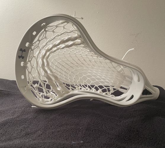 White New Attack & Midfield Strung Command 2 Head