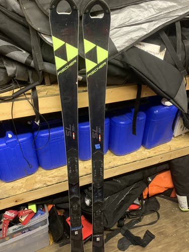 Used  Fischer RC4 165 13r SL