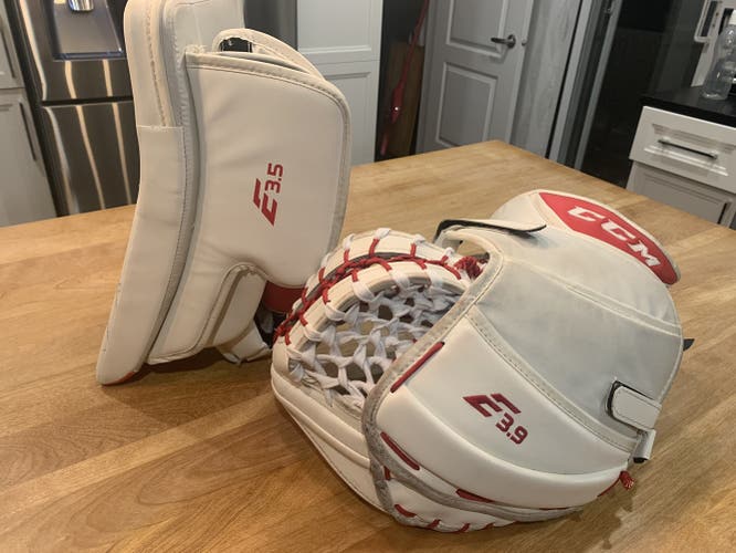 White Used Regular Glove And Blocker Combo