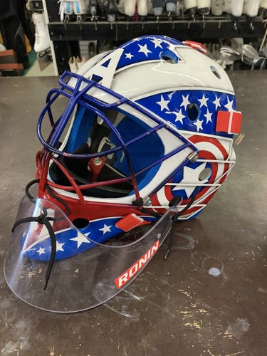 XL goalie mask