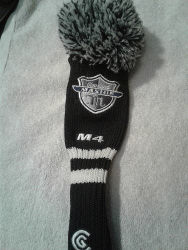 Cleveland Mashie M4 hybrid golf head cover