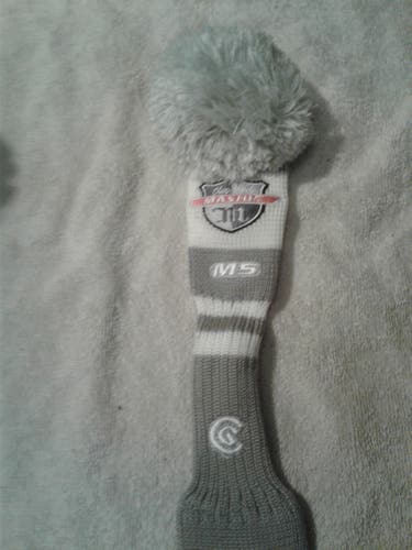 Cleveland Mashie M5 hybrid golf head cover
