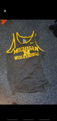 Blue Used Men's Adult Small Nike Shirt