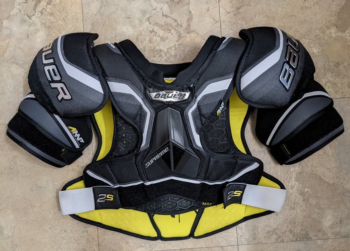 Used Senior Medium Bauer Supreme 2S Shoulder Pads