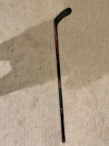 Used Warrior Right Handed Covert QR Edge Hockey Stick Senior 75 Flex Grip W05 (Heel Curve)