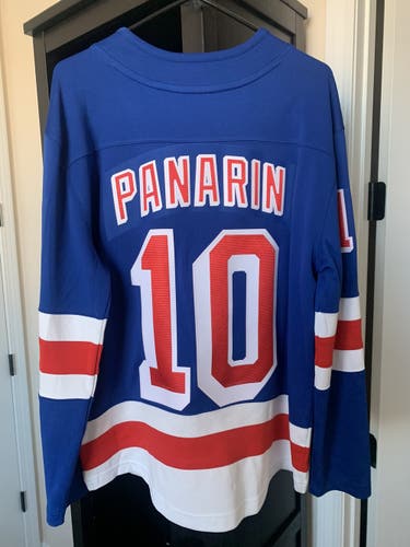 New York Rangers Breakaway Artemi Panarin #10 Jersey (S)