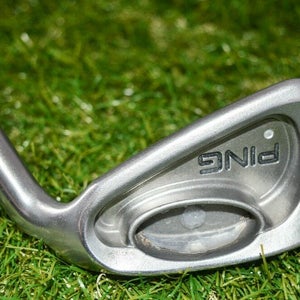 Ping 	White Dot 	6 Iron 	Right Handed 	37.5"	Steel 	Stiff	New Grip