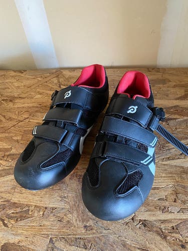 Used Size 11 (Women's 12)  Cycling Shoes