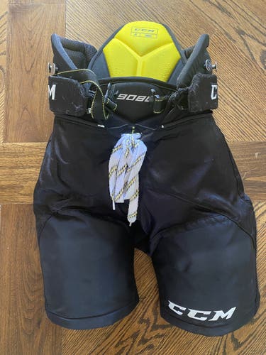 Black Junior Small CCM Tacks 9080 Hockey Pants