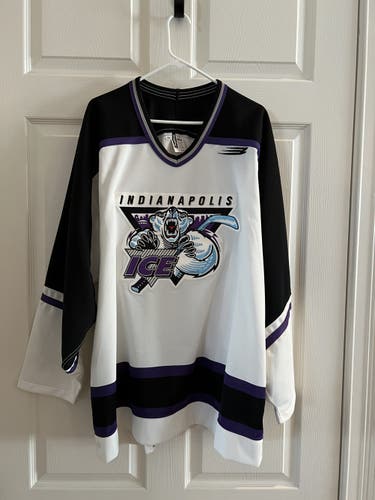 Authentic Indianapolis Ice White Jersey Size 52 Bauer