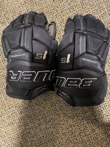 Black Senior Bauer 14"  Supreme 1S Gloves