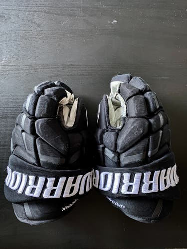 Warrior 14" Pro Stock Covert QRE Gloves