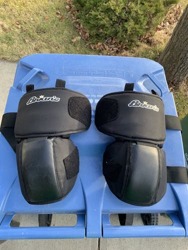 Used Brian's Goalie Knee Guards
