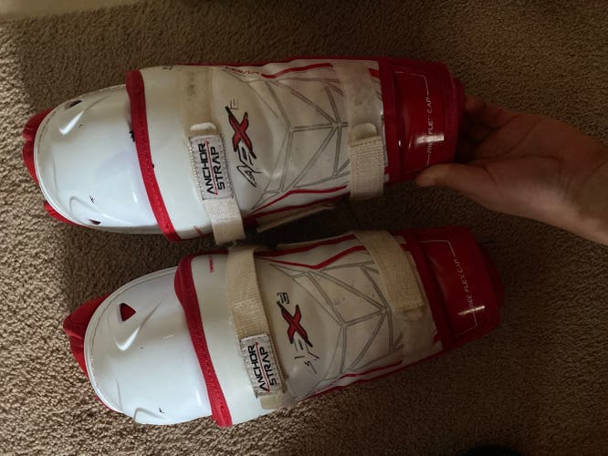 Junior Bauer  Vapor APX2 Shin Pads