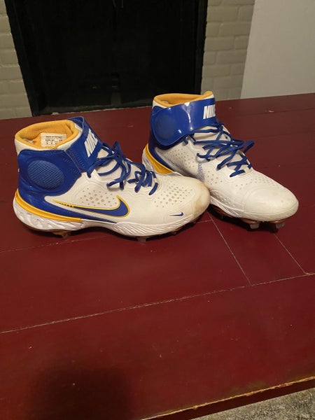 White Used Size Men's 10.5 (W 11.5) Nike Huarache