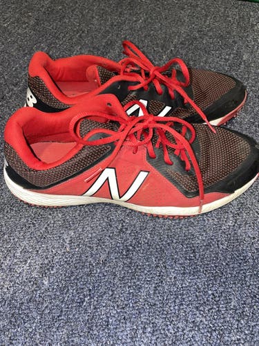New Balance Turfs Red 11.5