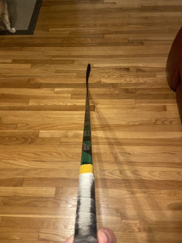 Intermediate Left Hand Mid Pattern  Nexus ADV Hockey Stick