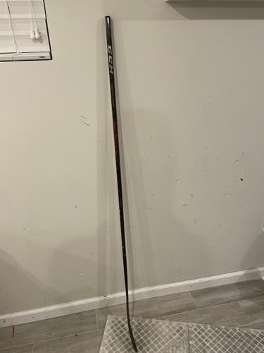 Intermediate Right Handed P29 JetSpeed FT3 Pro Hockey Stick