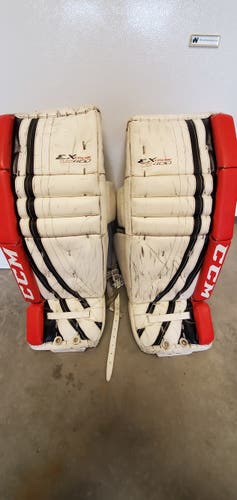 Red Used Junior 27" CCM Extreme Flex 400 Goalie Leg Pads