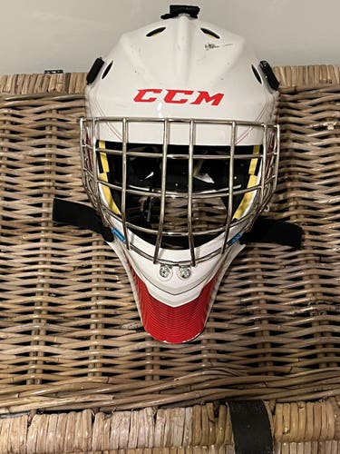 Junior CCM Goalie Mask