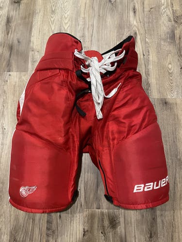Bauer Supreme pro stock hockey pants Detroit Red wings medium