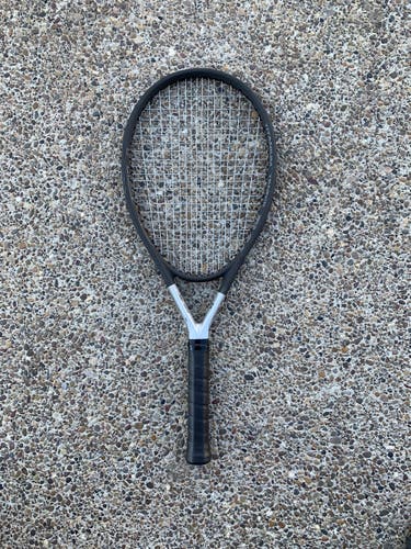 Head Ti.S6 Tennis Racket