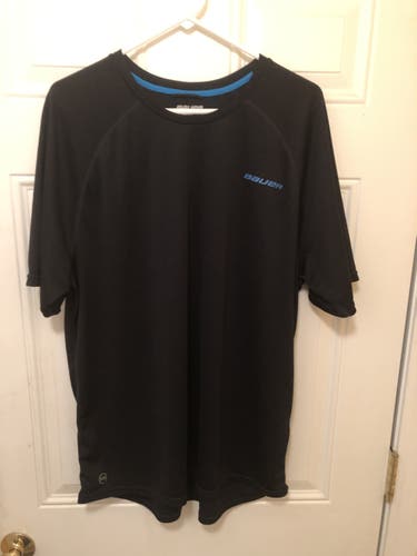 Black Adult Men's Used XXL Bauer 37.5 Shirt