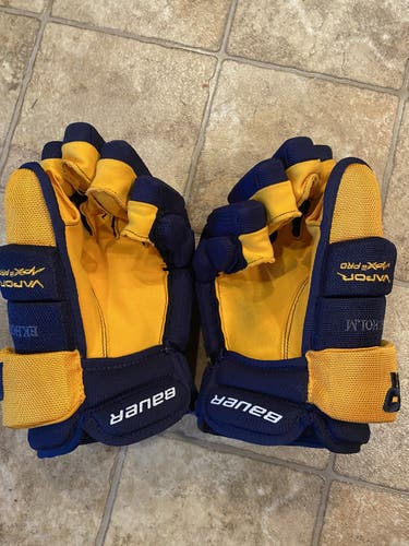 Blue Senior Used Bauer Vapor APX2 Pro Gloves 14"