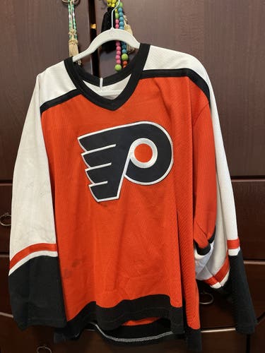 Philadelphia Flyers Orange Used Medium/Large CCM Jersey