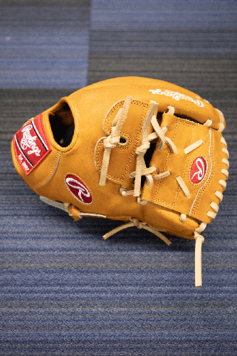 Tan New Adult Rawlings Right Hand Throw Pitcher's Heart of the Hide Baseball Glove 12"