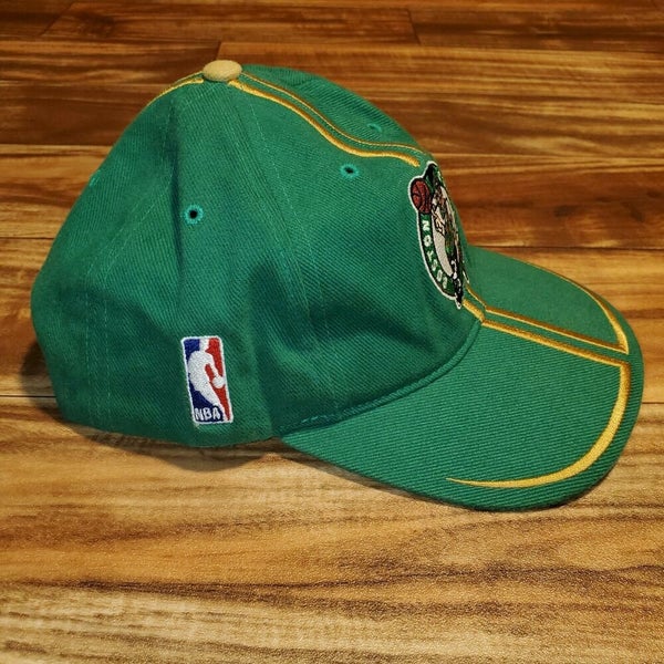 Boston Bruins Vintage 90's Sports Specialties Laser Snapback Cap