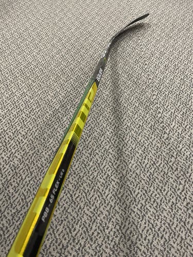 Bauer Supreme Ultra Sonic P88 curve 65 flex left hand stick