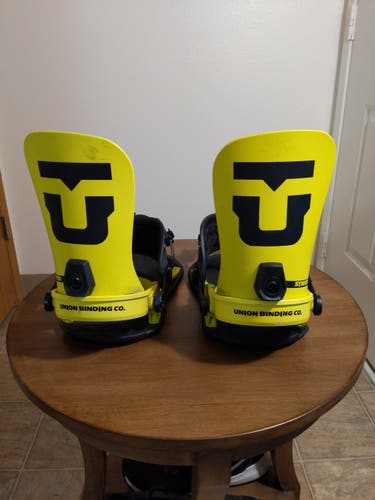 Used 2021 Men's Medium Union Snowboard Bindings Freestyle