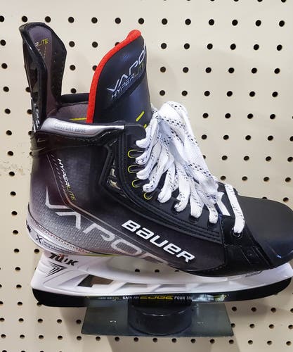 Bauer Vapor Hyperlite Intermediate Fit 1 6.0D