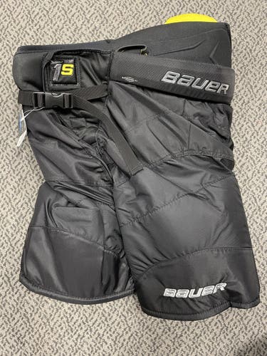 Bauer 1S Senior Large black Breezers